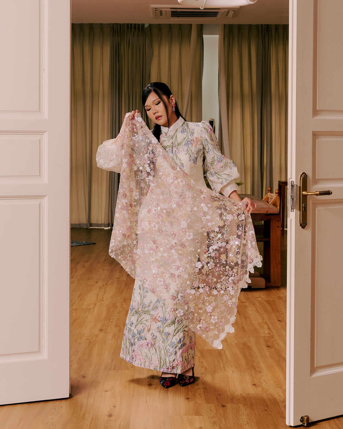 [BACKORDER] Selendang in Lestari